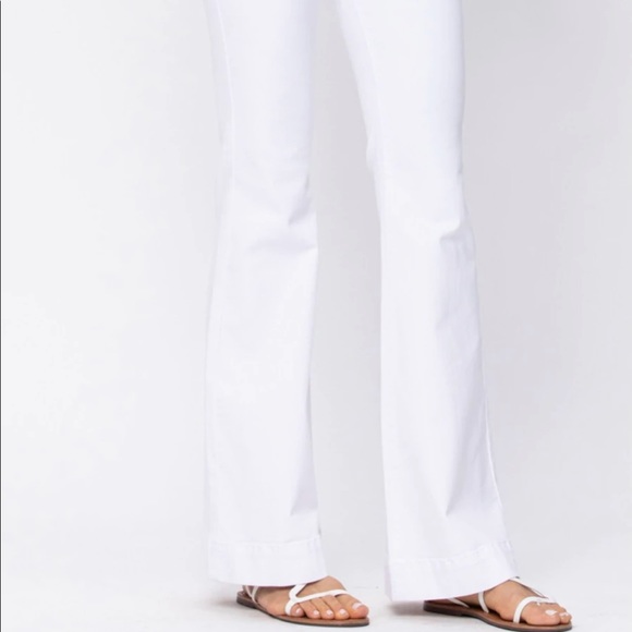 FARRAH HIGH RISE BUTTON FRONT WHITE FLARE JEANS (Judy Blue) - Picture 2 of 3